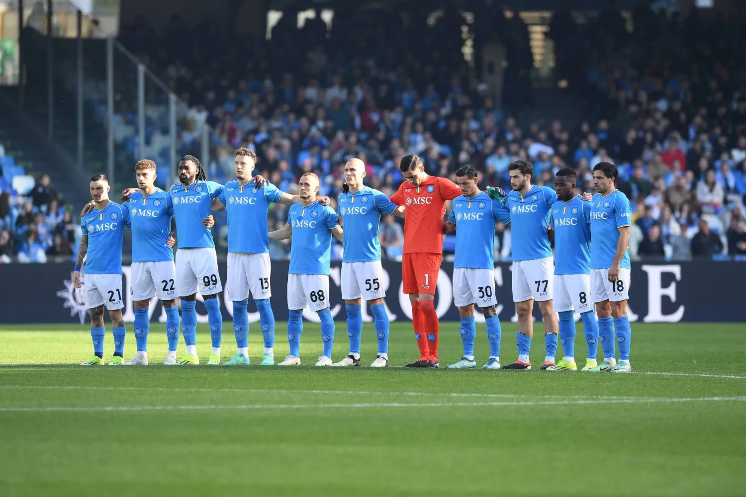 مواجهة قوية بين نابولي وساسولو في افتتاح الدوري الإيطالي 2025