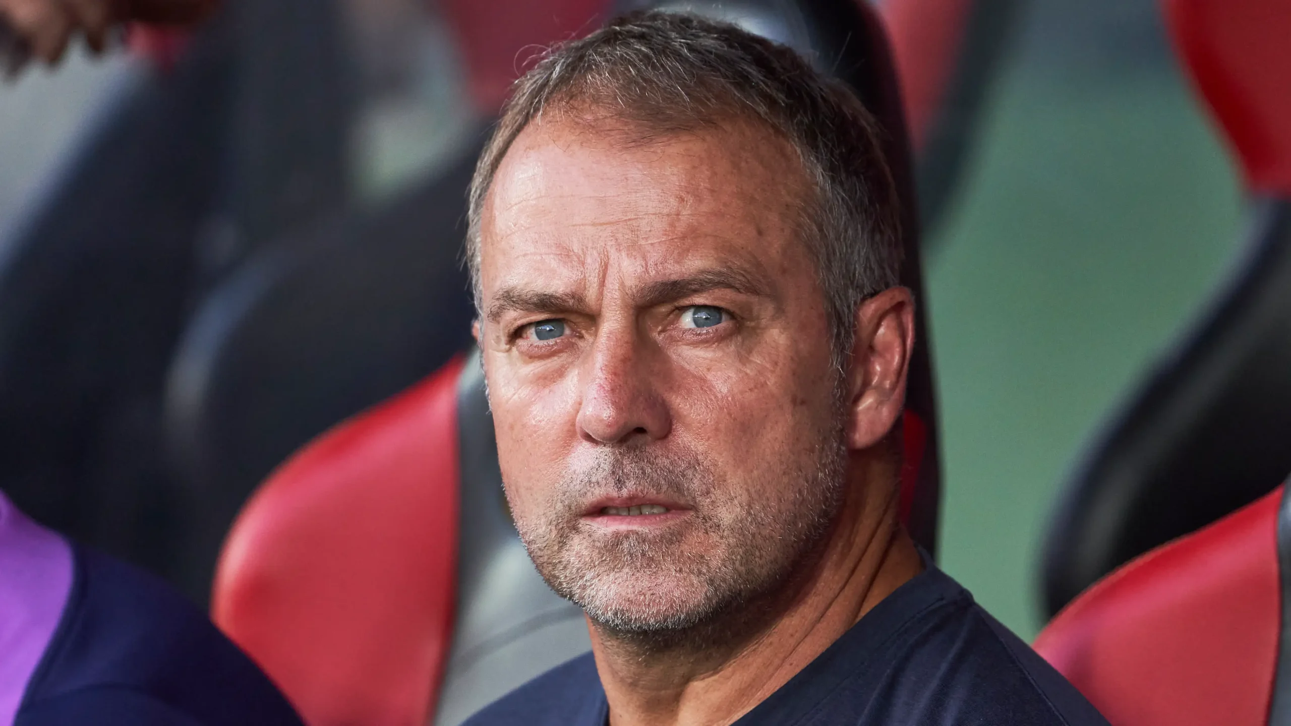 فليك يشيد بدفاع ليفانتي ويتحدث عن جوارديولا